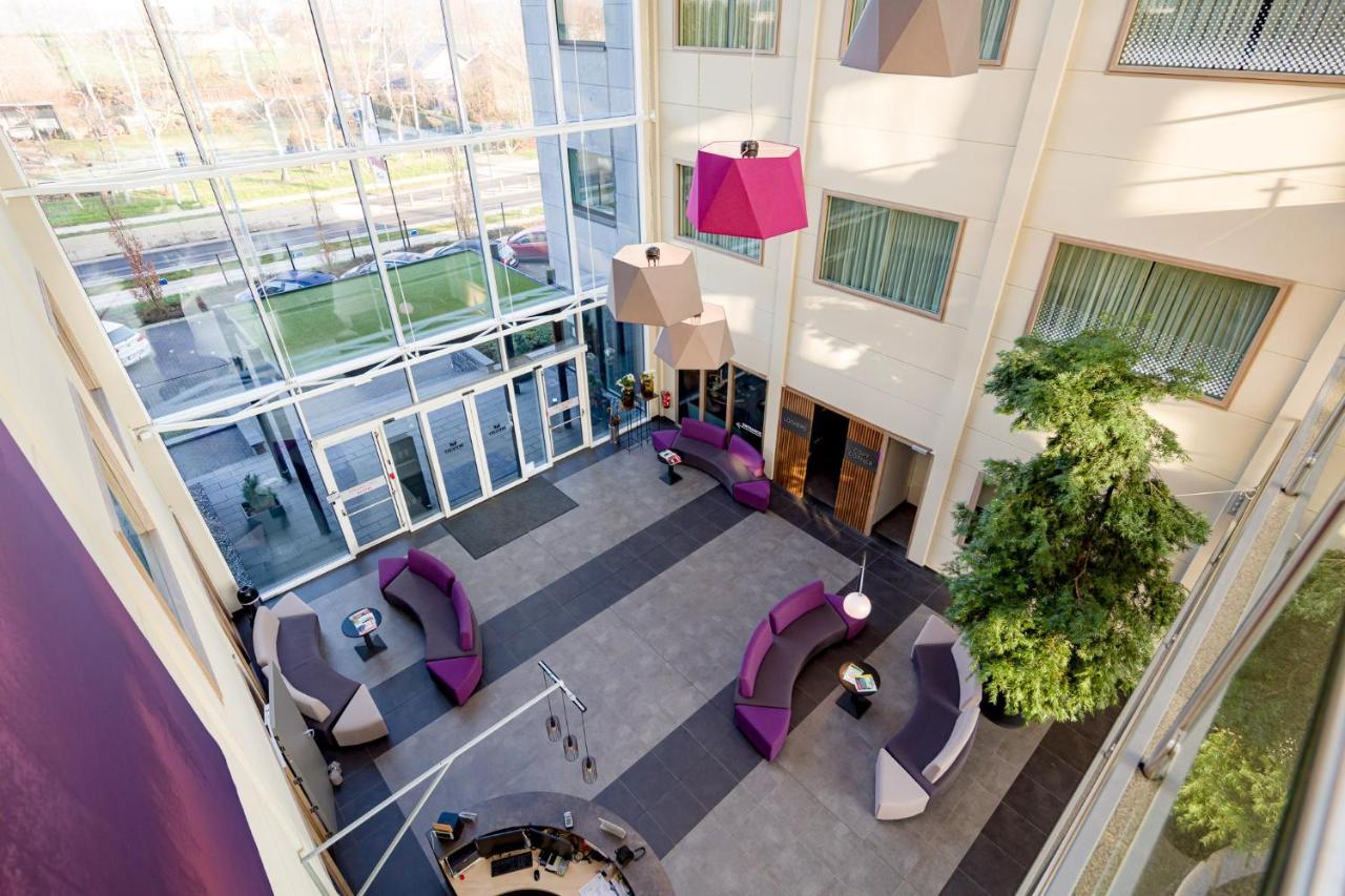 Mezzo Hotel & Business Beringen Exterior photo